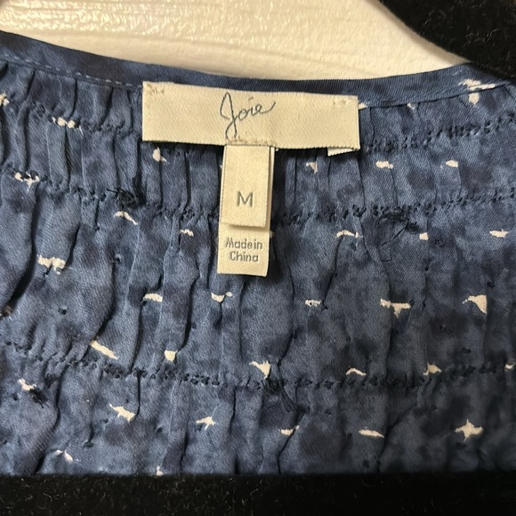 Joie silk sleeveless top - Picture 2 of 4